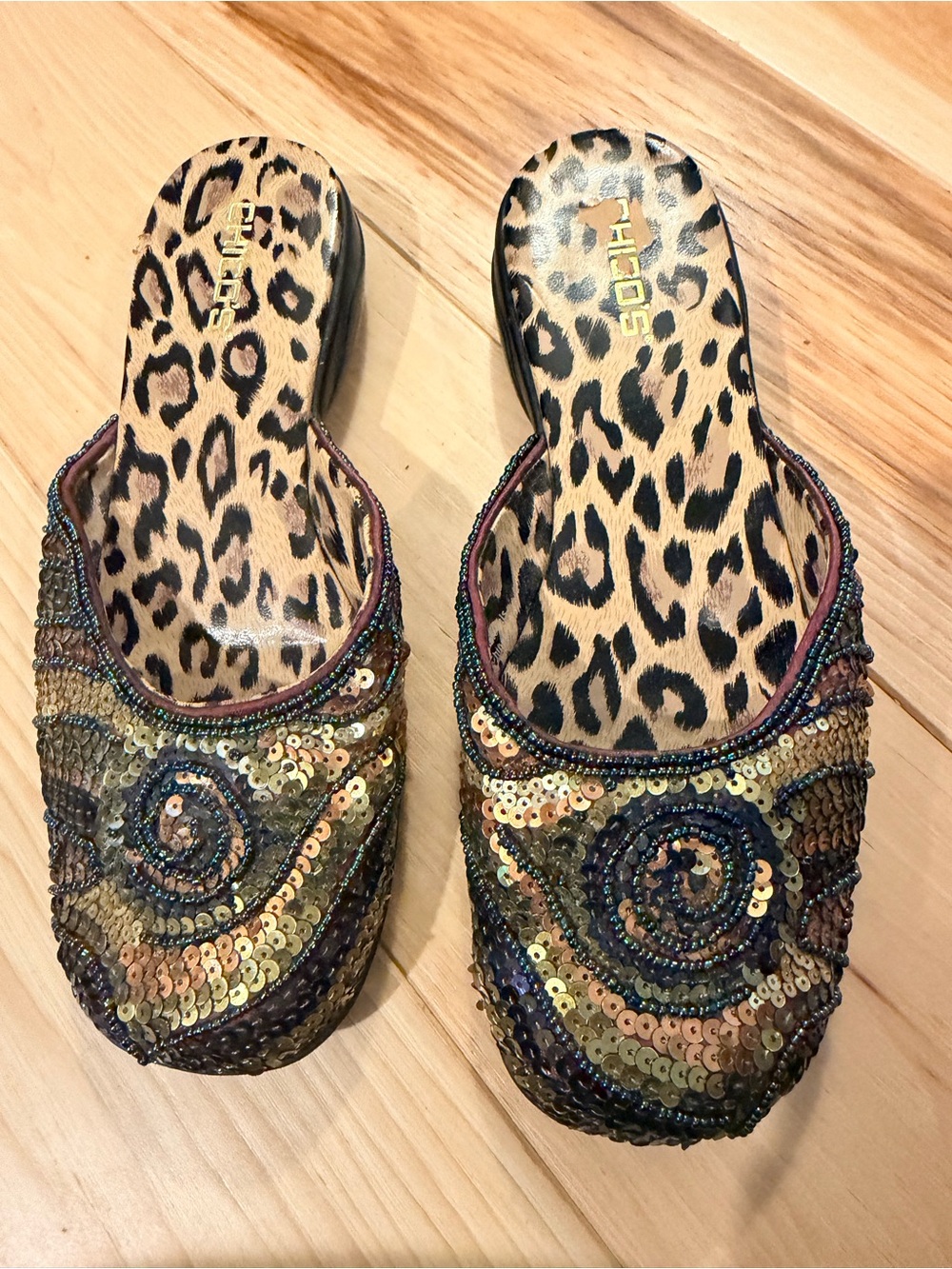 Chicos Beaded Sequin Leopard Print Mules Slides Gold Green Size 6
